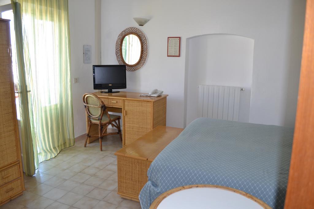 Hotel Scoglio Bianco Portoferraio Rum bild